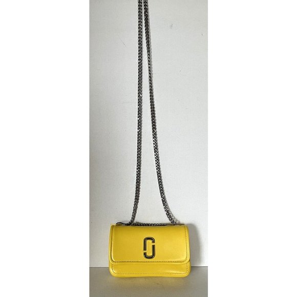 New Marc Jacobs The Glam Shot Mini Flap Crossbody bag Smooth Leather Golden Kiwi - Picture 3 of 6